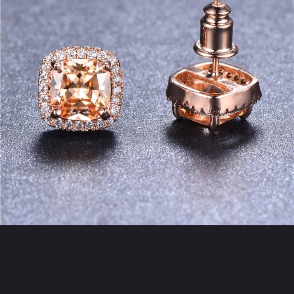 NWT 18K rose gold plated champagne stone earrings - Picture 3 of 4